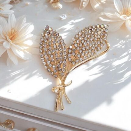 Moderna Pearlette Brooch