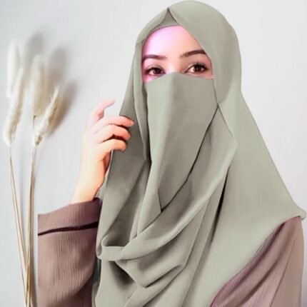 A women wearing Misri Hijab Niqab. By Clothifydotpk