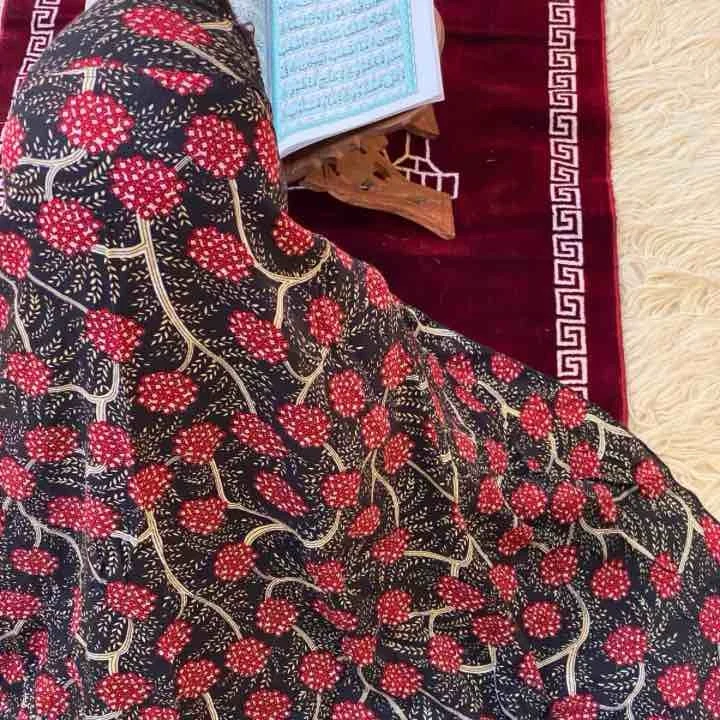 Namaz Chadar without Sleeves Kids Namaz Makhna