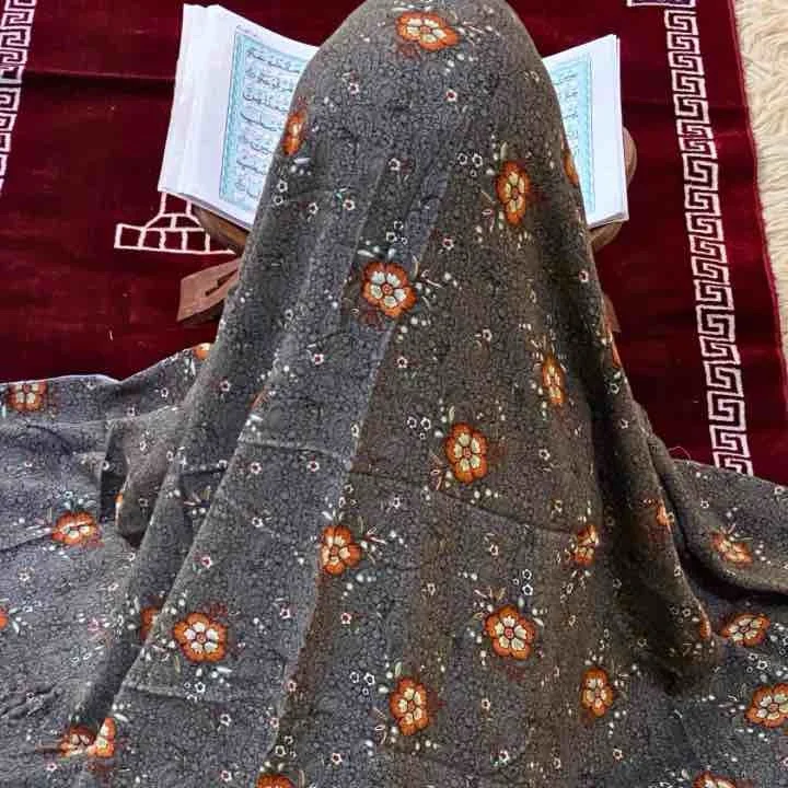 Namaz Chadar without Sleeves Kids Namaz Makhna