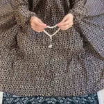 Namaz chadar with sleeves