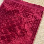 Velvet Embossed Prayer Mat