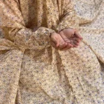 namaz chadar with sleeves