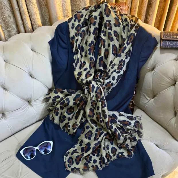 Printed Lawn Hijab Clothifydotpk
