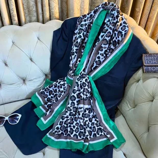 Printed Lawn Hijab Clothifydotpk