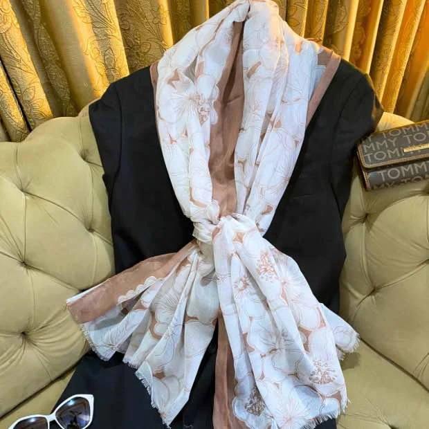 Lawn_6323 - 46 Printed Lawn Hijab Clothifydotpk