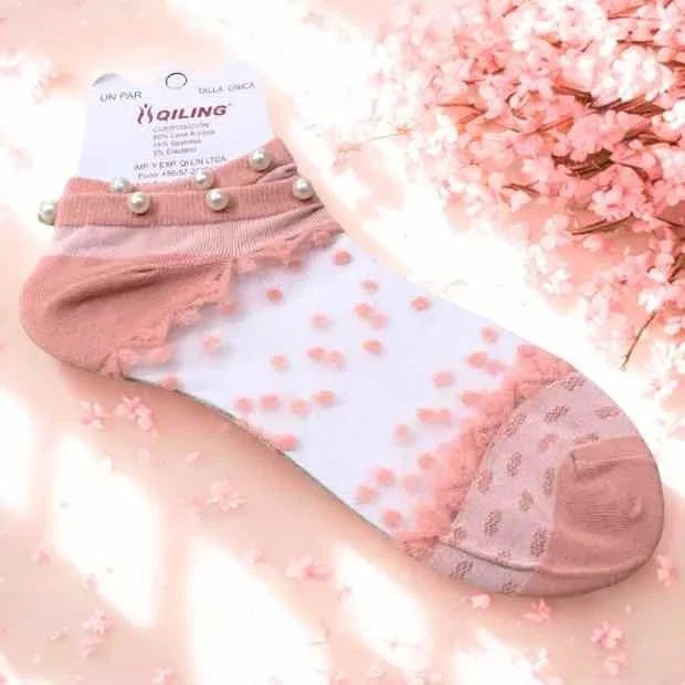 Socks_684110 - 4 Women Fancy Ankle Socks Clothifydotpk