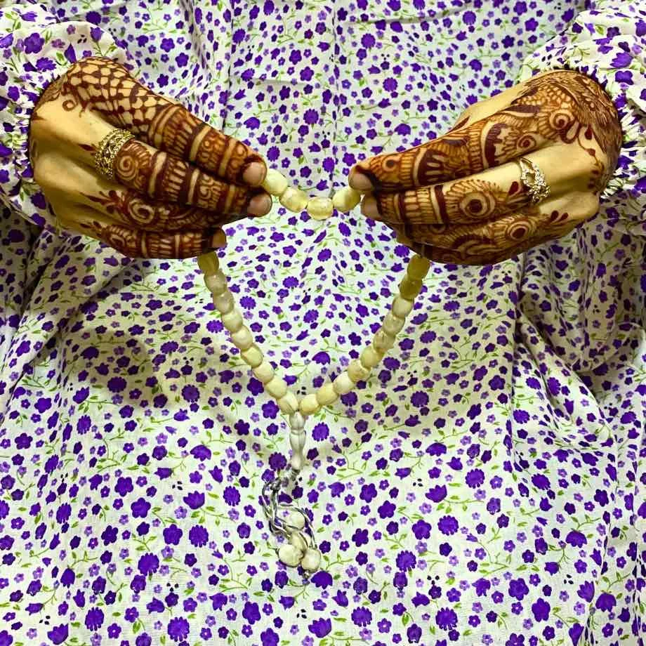 Namaz Chadar with sleeves Arabic Namaz Chadar Clothifydotpk