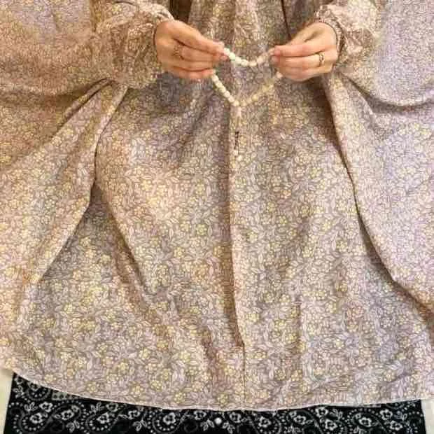 Printed Namaz Chadar with sleeves CLOTHIFYDOTPK