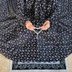 Namaz Chadar with sleeves CLOTHIFYDOTPK