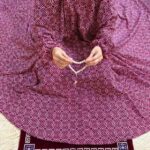 Namaz Chadar with sleeves Clothifydotpk