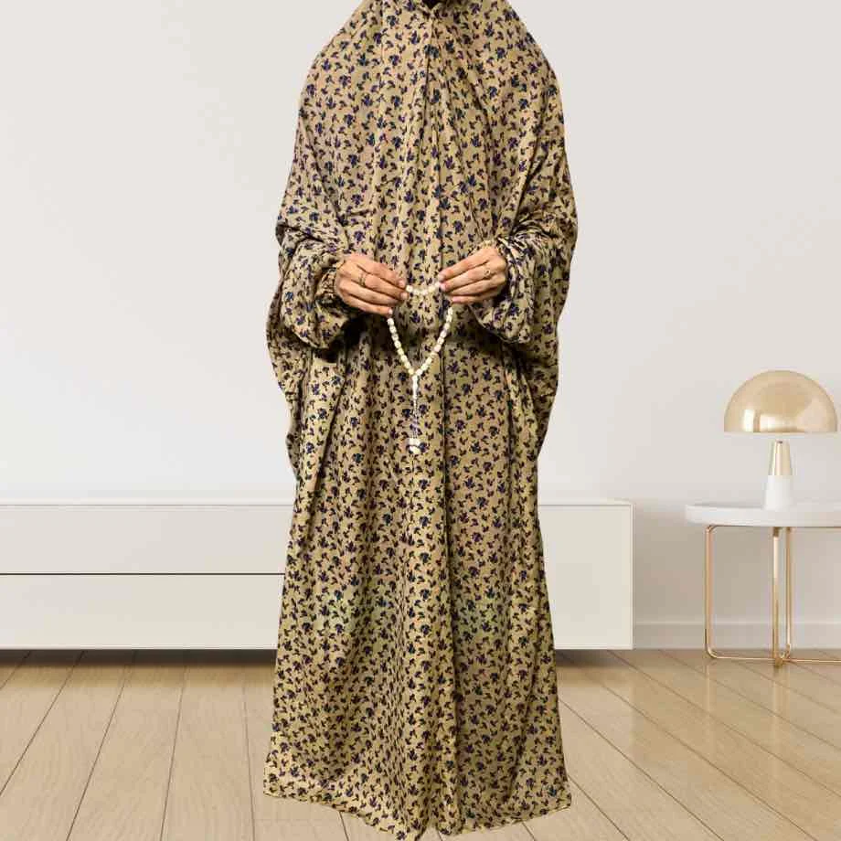 Namaz Chadar with sleeves Arabic Namaz Chadar Clothifydotpk