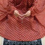 Printed Namaz Chadar with sleeves CLOTHIFYDOTPK