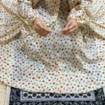 Printed Namaz Chadar with sleeves CLOTHIFYDOTPK