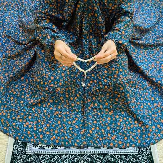 Namaz Chadar with sleeves Irani Chadar CLOTHIFYDOTPK