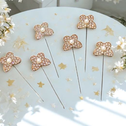 Brooch_08_2542 Stellaris Brooch Pin Clothifydotpk