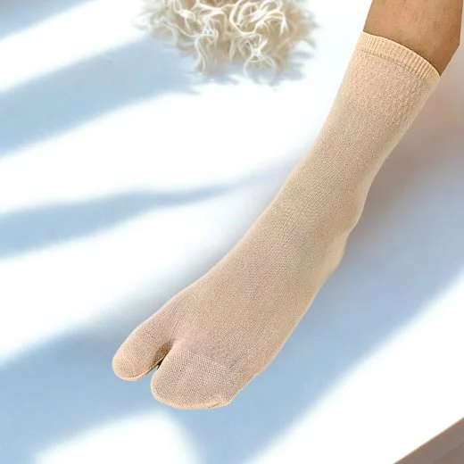 Women Ankle Thumb Socks Clothifydotpk