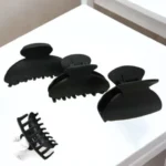 The sleek, ergonomic design of hair claw clip Clothifydotpk