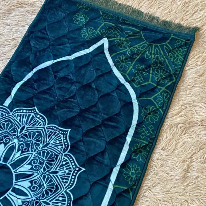 Prayer_Mat098 - 2 A beautifully patterned quilted prayer mat laid out flat By Clothifydotpk