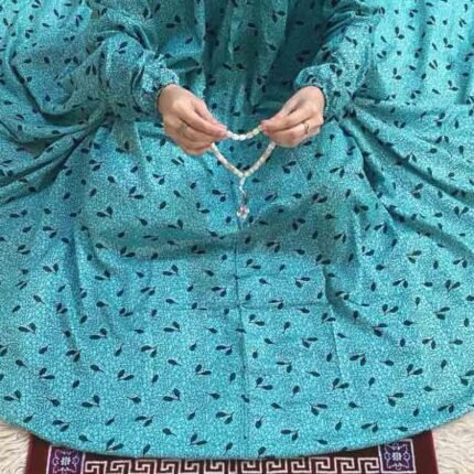 Printed Namaz Chadar with sleeves CLOTHIFYDOTPK