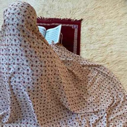 Namaz chadar without sleeves Namaz Makhna Clothifydotpk