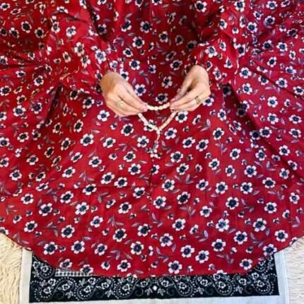Printed Namaz Chadar with sleeves CLOTHIFYDOTPK