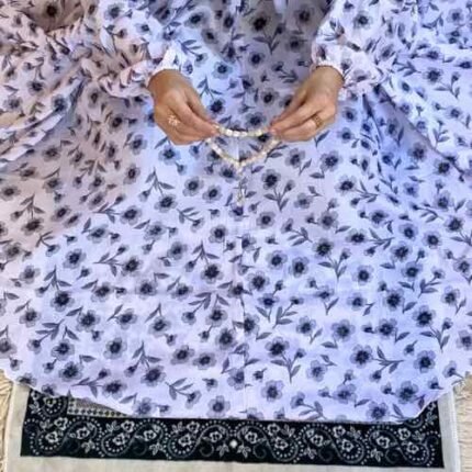 Printed Namaz Chadar with sleeves CLOTHIFYDOTPK