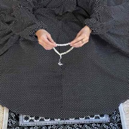 Printed Namaz Chadar with sleeves CLOTHIFYDOTPK