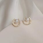 Round Pearl Stud Earrings
