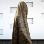 Woman wearing Irani Gol Namaz Chadar