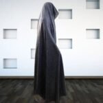 Woman wearing Irani Gol Namaz Chadar