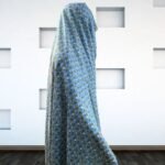 Woman wearing Irani Gol Namaz Chadar