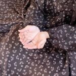 Printed Namaz Chadar with sleeves CLOTHIFYDOTPK