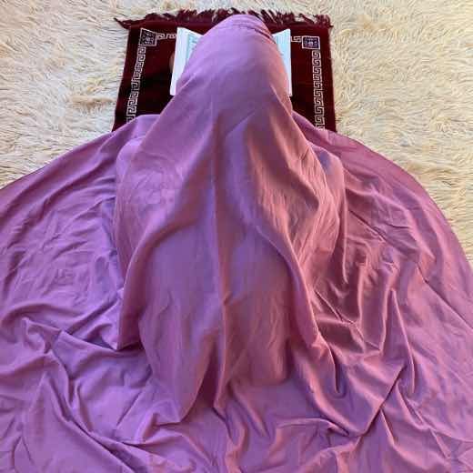 Namaz_makhna0131 - 40 A woman weraring namaz chadar without sleeves also known as Makhna Hijab or Namaz Makhna.