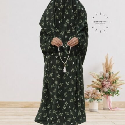 Women's printed Arabic namaz chadar – full coverage modest Islamic prayer outfit combining comfort and style. Premium quality abaya-style namaz chadar for Muslim women praying at home or mosque. Available at CLOTHIFYDOTPK.