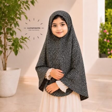 Young girl wearing soft Kids Namaz Scarf Makhna Hijab. BY CLOTHIFYDOTPK