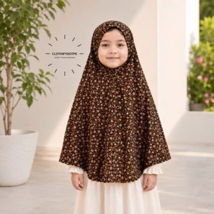 Young girl wearing soft Kids Namaz Makhna Hijab. BY CLOTHIFYDOTPK