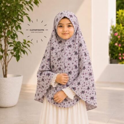 Young girl wearing soft Kids Namaz Scarf Makhna Hijab. BY CLOTHIFYDOTPK
