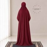 Woman Wearing full length Arabic Style Namaz Chadar While Standing for Salah Prayer. BY CLOTHIFYDOTPK