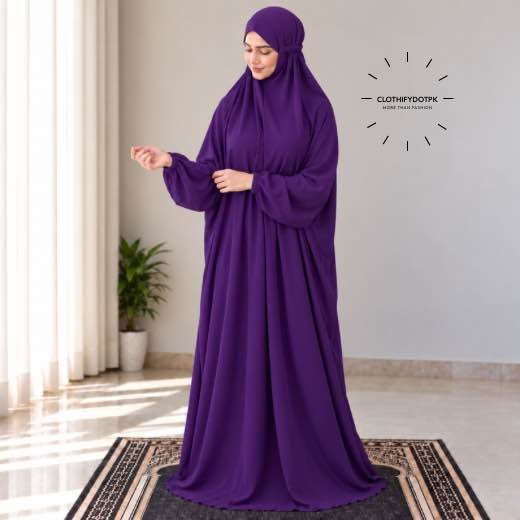 Woman Wearing full length Arabic Style Namaz Chadar While Standing for Salah Prayer. BY CLOTHIFYDOTPK