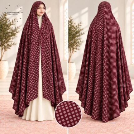 Woman wearing premium soft Irani Namaz Chadar for salah also known as Namaz Duppatta. BY CLOTHIFYDOTPK